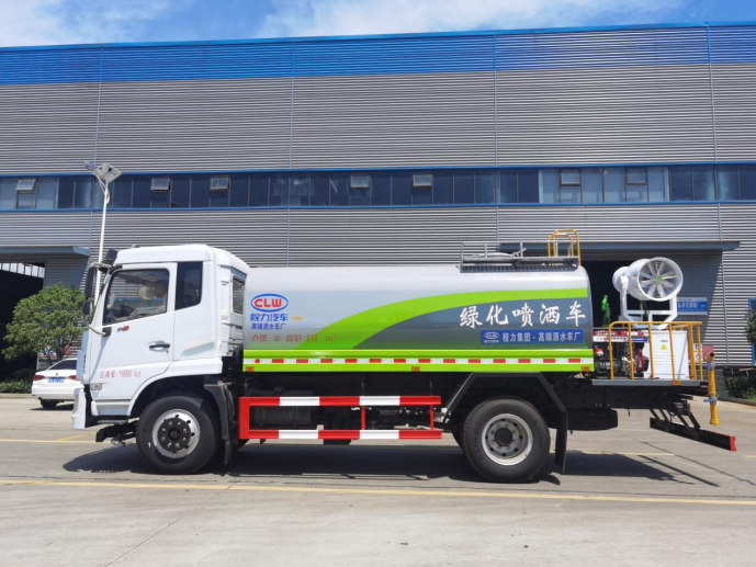 东风多利卡12立方洒水车